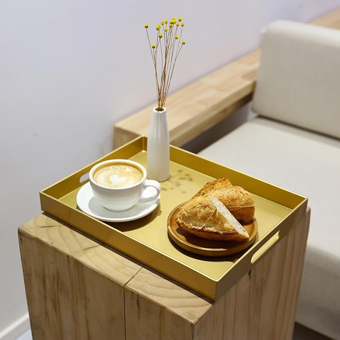 Spsyrine Gold Plastic Serving Tray - Image 5