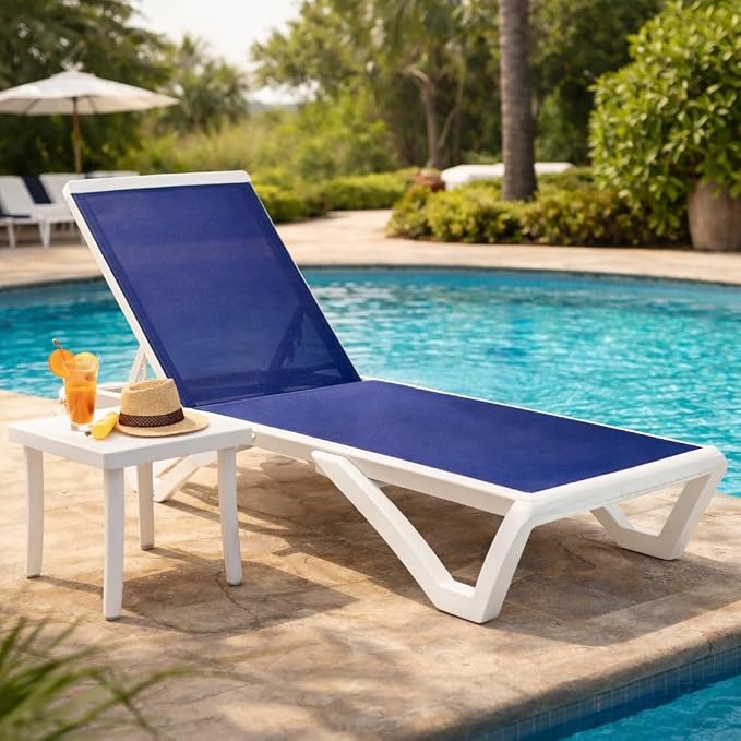 Kozyard Outdoor Chaise Lounge Chair, Full Flat Adjustable Patio Lounger by Kozyard