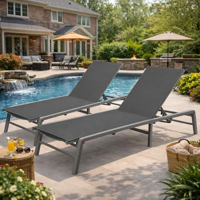 Kozyard 2-Pack Outdoor Lounge Chairs, Foldable Aluminum Frame Patio Chaise by Kozyard