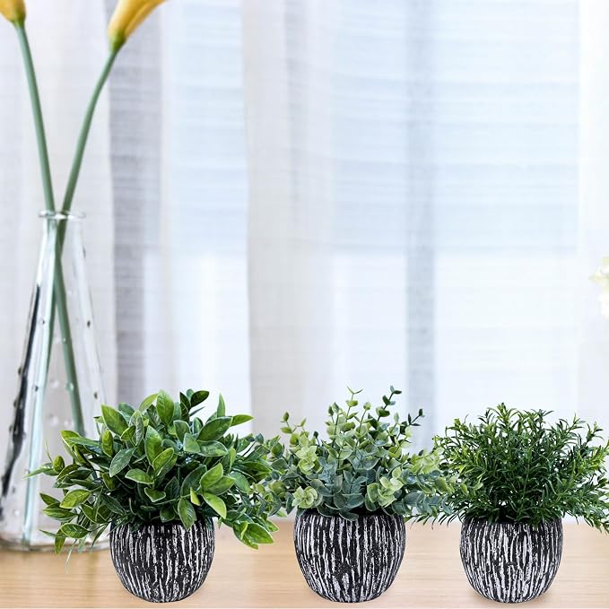 Winlyn Set of 3 Artificial Potted Plants Faux Eucalyptus Rosemary Boxwood - Image 8