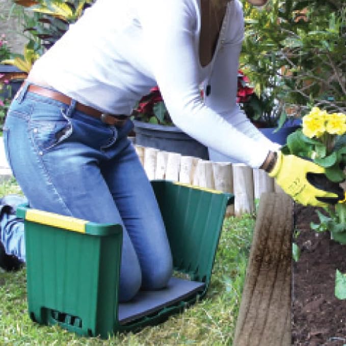 Miracle-Gro 4-in-1 Garden Stool – Multi-Use Garden Scooter - Image 2