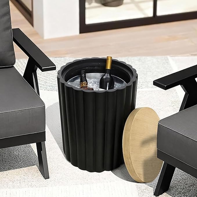 LuxenHome 20" Black Outdoor Side Table by LuxenHome