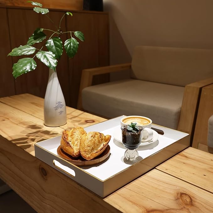 Spsyrine White Plastic Serving Tray - Image 4