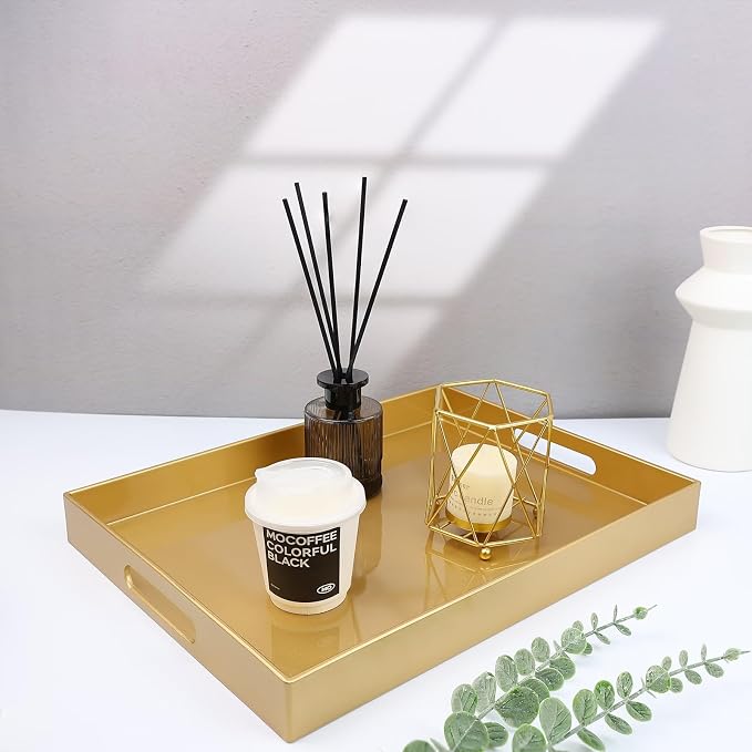 Spsyrine Gold Plastic Serving Tray - Image 2
