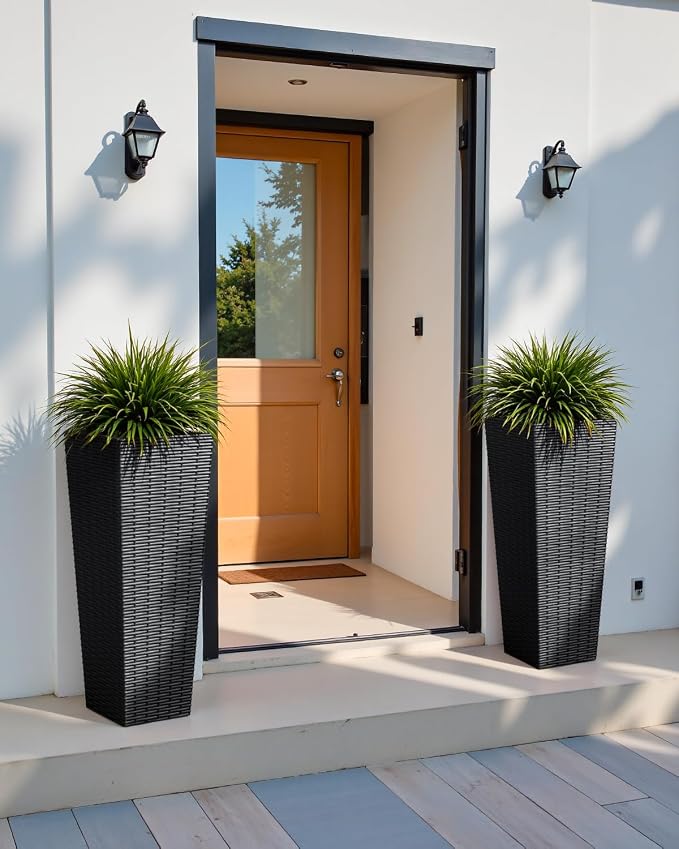 Greesum 32 Inch Tall Plastic Planters, Detachable Inner Pot & Drainage Holes - Image 5