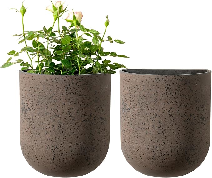 LA JOLIE MUSE Wall Hanging Planters by LaJol%C3%ADeMuse