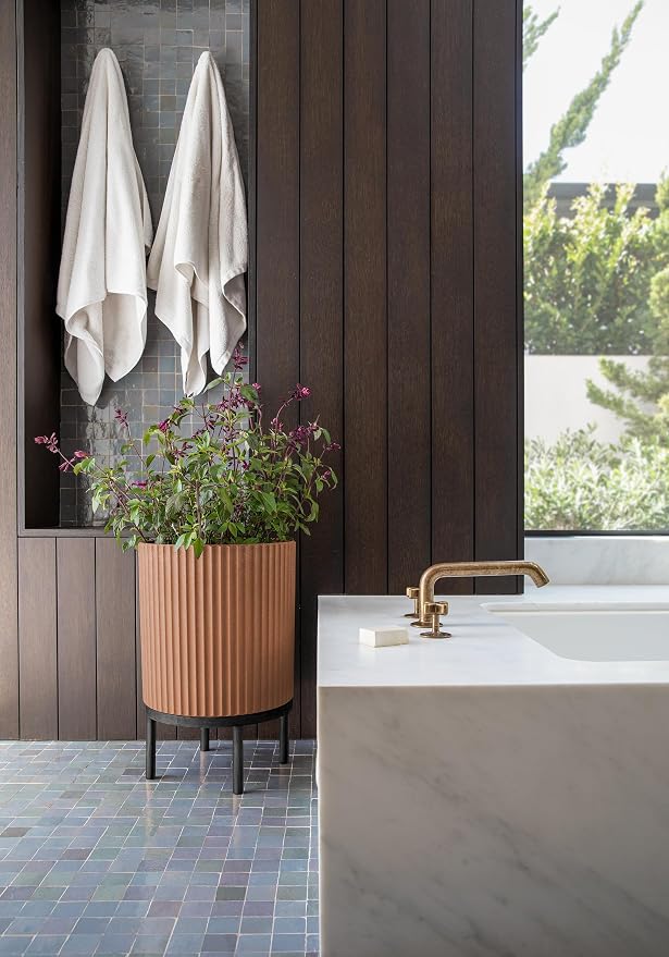 Veradek Demi Series Round Planter w/Stand - Image 6
