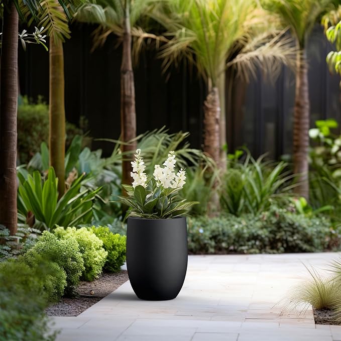 Kante 16.5 Inch Tall Concrete Planter, Large Indoor Outdoor Plant Pot - Image 6