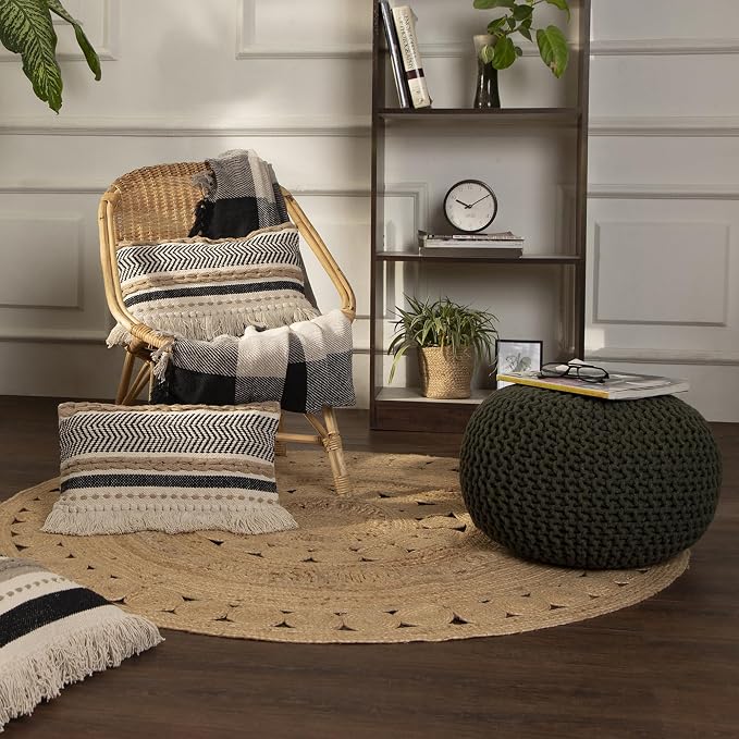 REDEARTH · Round Hand Knitted Pouf - Image 8