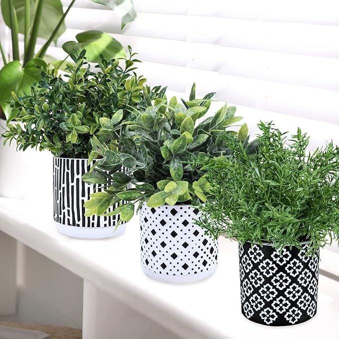 Winlyn 3-Pack Artificial Potted Plants - Image 8