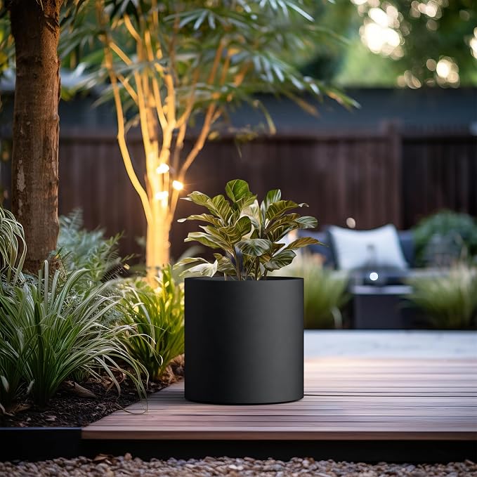 Kante 15.7" Dia Round Concrete Planter, Modern Style Large Cylindrical Plant Pot - Image 3