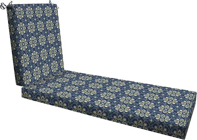 Honeycomb Outdoor Essentials Chaise Lounge, 21 x 70, Medina Medallion Blue by Honeycomb