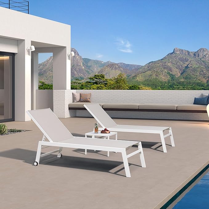 PURPLE LEAF Oversize Chaise Lounge Chair Outdoor 2 Pieces White Aluminum Lounge by PURPLELEAF