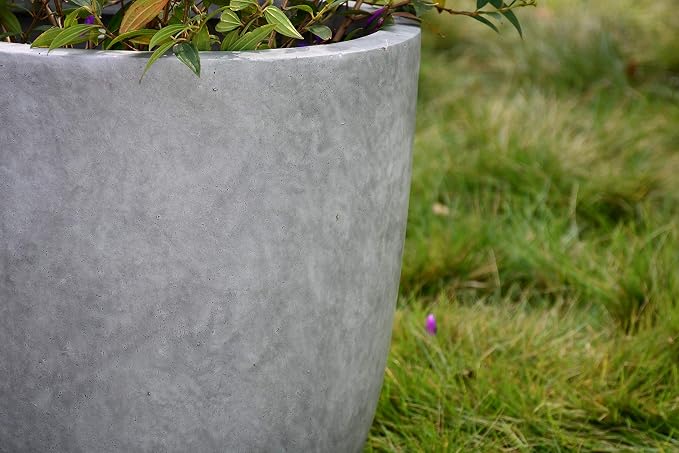 Kante 18 Inch Dia Round Concrete Planter, Indoor Outdoor Large Plant Pot - Image 11