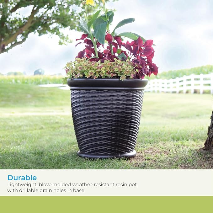 Suncast 3 Pack Wicker Planter w/Drillable Drain Holes, Decorative - Image 4