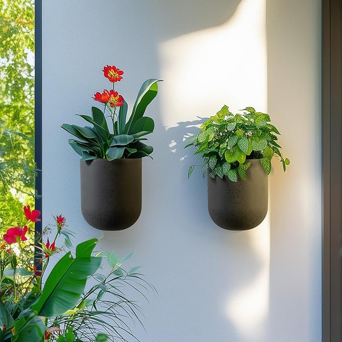 La Jolie Maison Wall Hanging Planters - Image 3