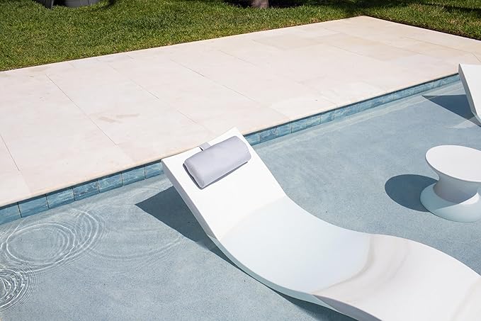 Headrest pillow for patio chaise lounge, in pool lounger on ledge - Image 3