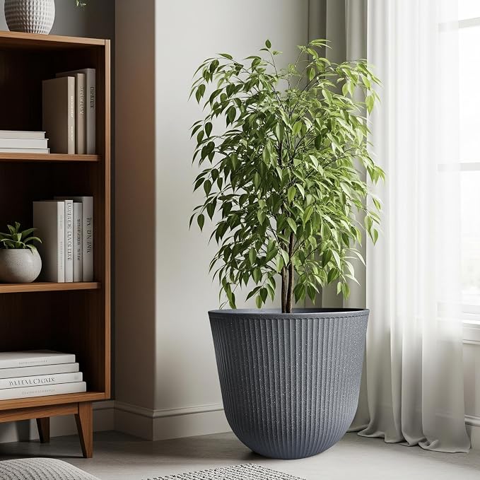 WORTH Garden Round Large Planter Pot Set of 2-17.5" Dia x 15.5" H - Image 3
