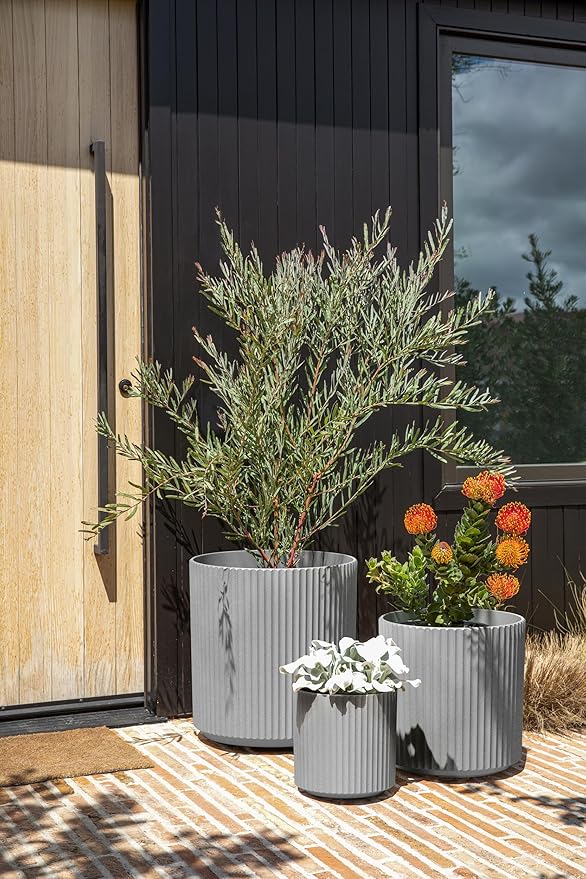 Veradek Demi Series Set of 3 Round Planters - Image 6