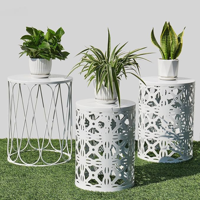 Y&M Set of 3 Stacking Coffee Table by YM