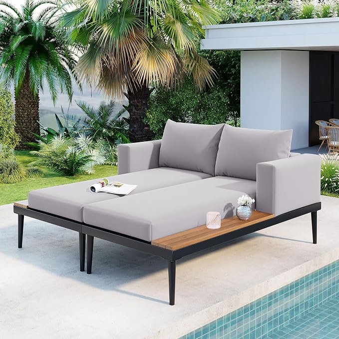 Outdoor Double Metal Daybed, by RuiSiSi