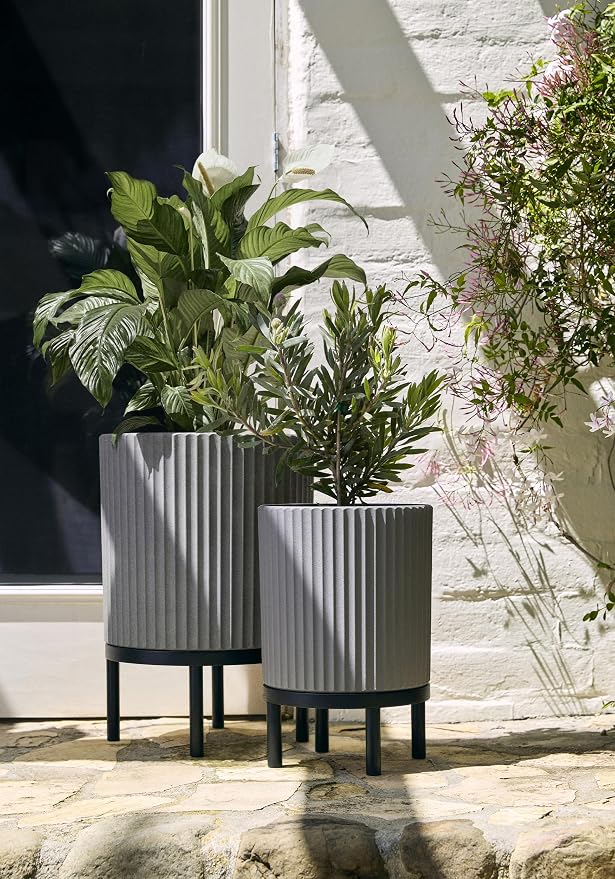 Veradek Demi Series Round Planter w/Stand - Image 5