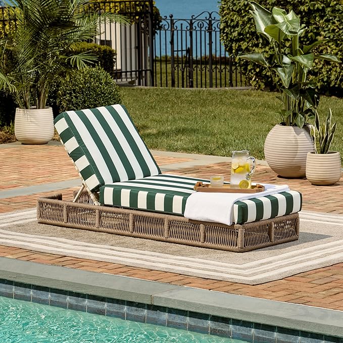SAFAVIEH Outdoor Collection Gillian Heather Tan & Hunter Green Stripe Chaise - Image 9