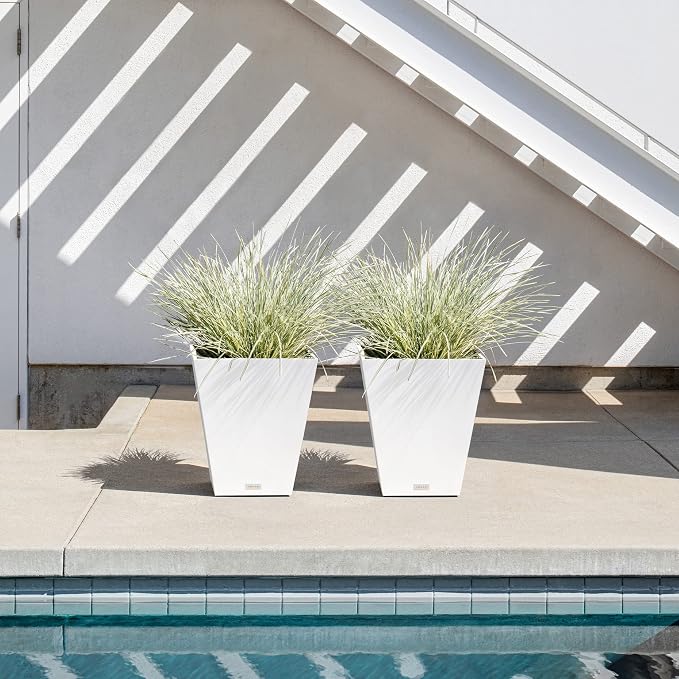 Veradek Pure Series Nobleton Plastic Planter - Image 5