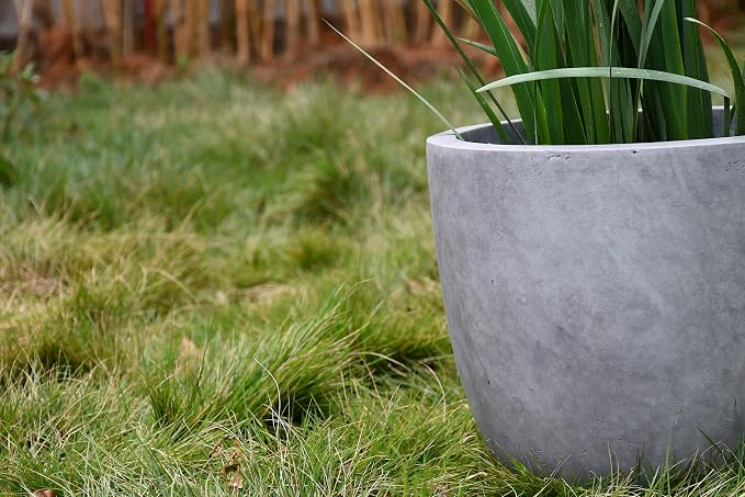 Kante 18 Inch Dia Round Concrete Planter, Indoor Outdoor Large Plant Pot - Image 19
