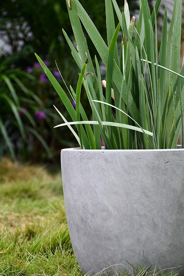 Kante 18 Inch Dia Round Concrete Planter, Indoor Outdoor Large Plant Pot - Image 20