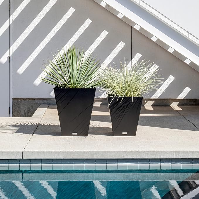 Veradek Pure Series Nobleton Plastic Planter - Image 8