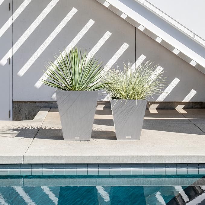 Veradek Pure Series Nobleton Plastic Planter - Image 8