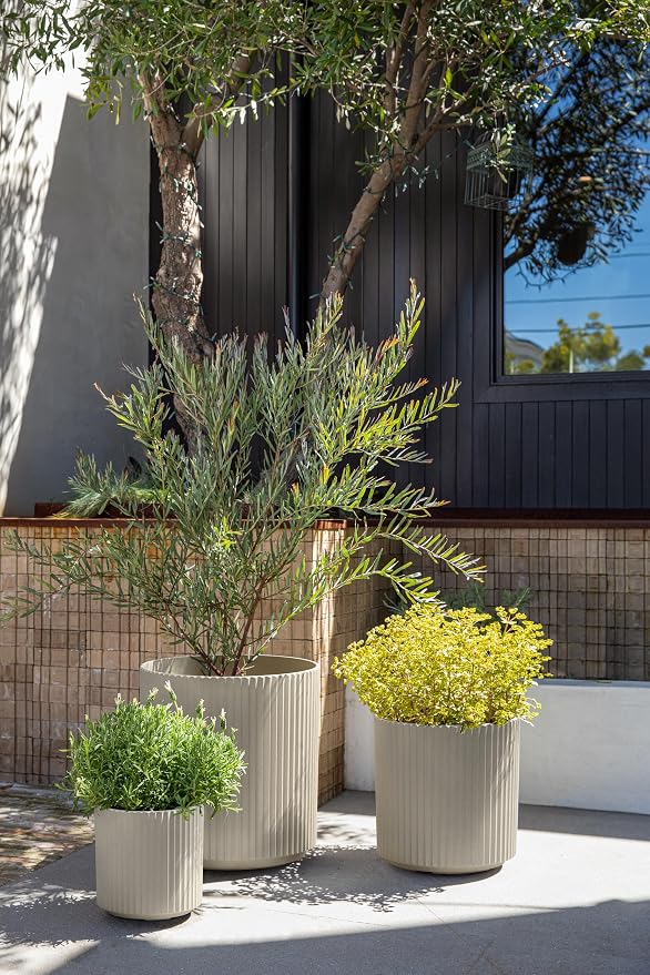 Veradek Demi Series Set of 3 Round Planters - Image 5