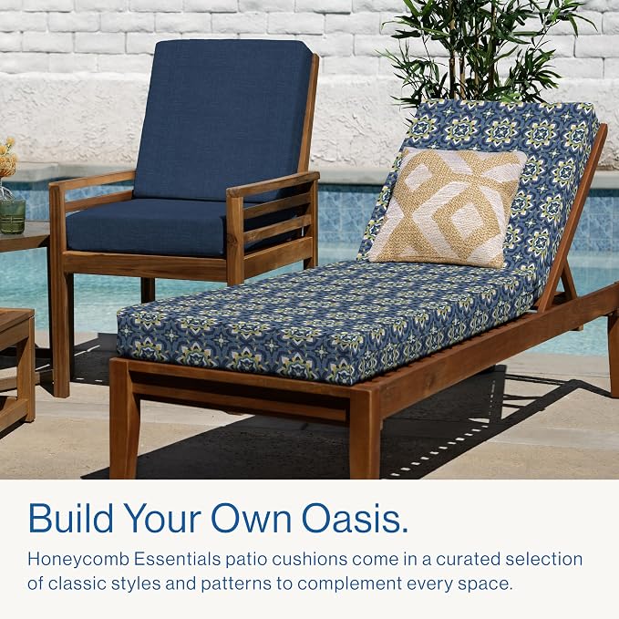 Honeycomb Outdoor Essentials Chaise Lounge, 21 x 70, Medina Medallion Blue - Image 3