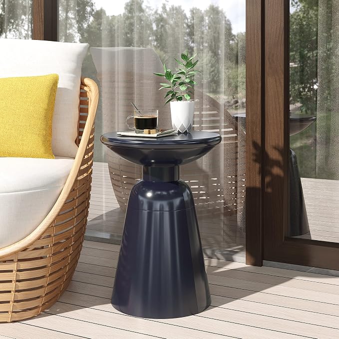 Pelon Outdoor Side Tables - Image 2