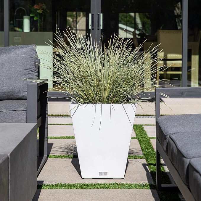 Veradek Pure Series Nobleton Plastic Planter - Image 7