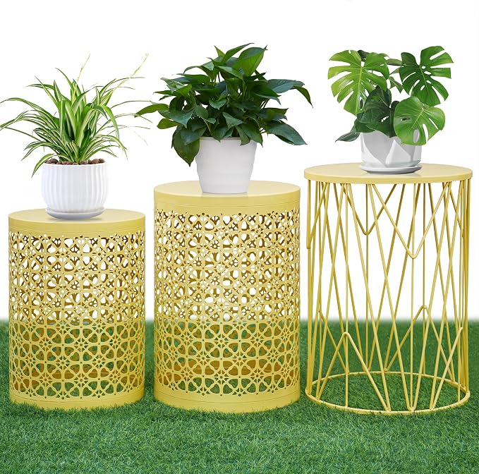 Y&M Set of 3 Stacking Coffee Table by YM