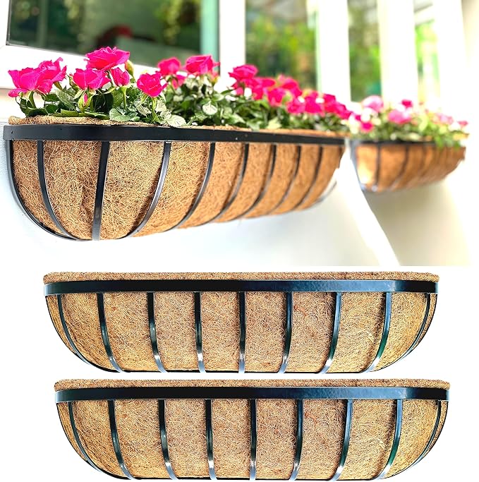 LaLaGreen Outdoor Wall Planter by L%C3%A1L%C3%A1Green